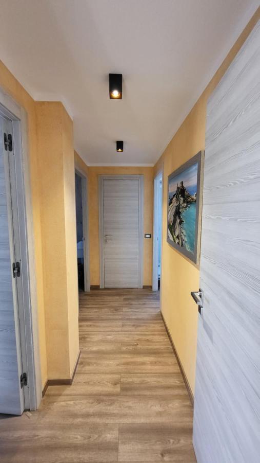 La Casa Del Buonviaggio Apartment La Spezia Luaran gambar